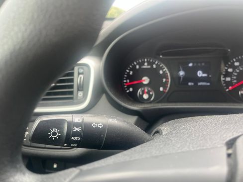Used 2016 Kia Sorento LX FWD image 15