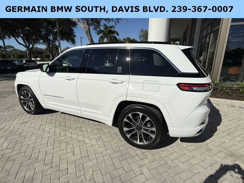 Used 2024 Jeep Grand Cherokee Overland image 5