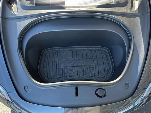 Used 2025 Tesla Model 3 Long Range RWD image 24