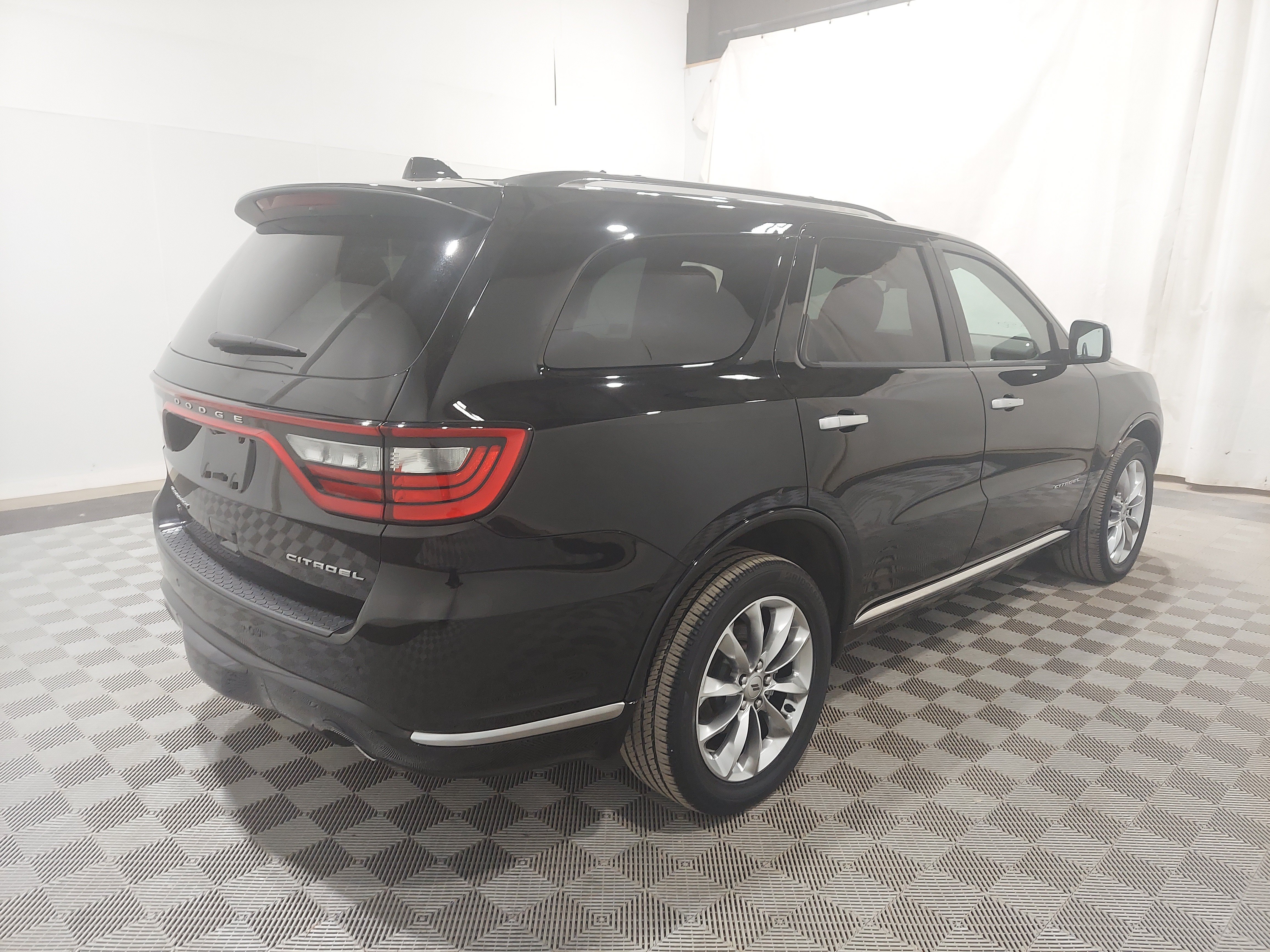 Used 2024 Dodge Durango Citadel AWD/4WD image 3