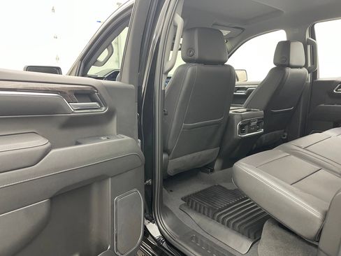 Used 2023 Chevrolet Silverado 1500 LTZ w/ LTZ Convenience Package II AWD/4WD image 36