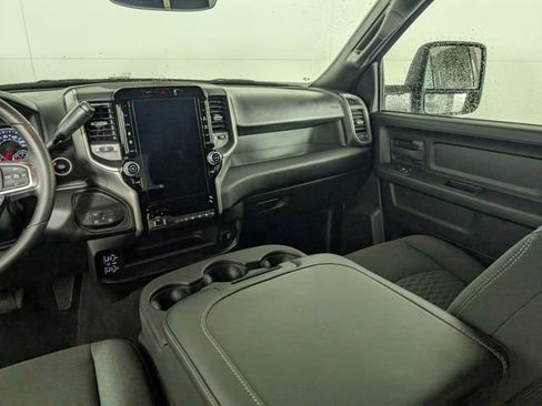New 2025 RAM 2500 Tradesman image 28