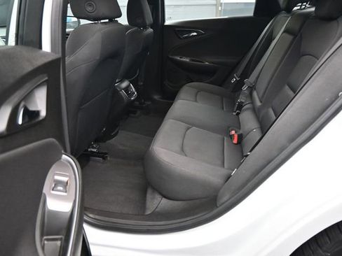 Used 2024 Chevrolet Malibu LT FWD image 8