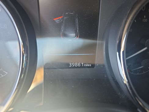 Used 2021 Nissan Rogue Sport SL w/ Premium Package FWD image 11