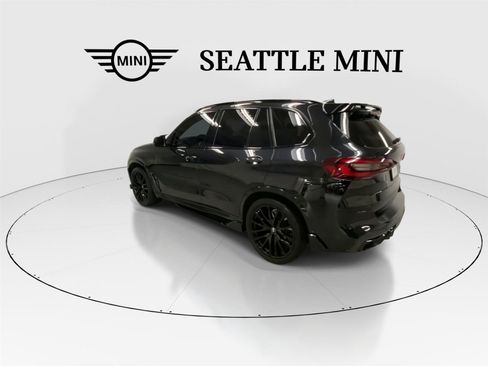 Used 2020 BMW X5 M50i w/ Executive Package image 8