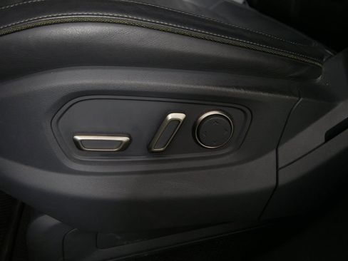 Used 2022 Rivian R1T Adventure AWD/4WD image 18