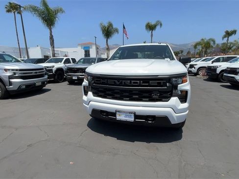 New 2025 Chevrolet Silverado 1500 Custom image 3