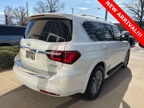 Certified 2024 INFINITI QX80 Luxe w/ Cargo Package image 2