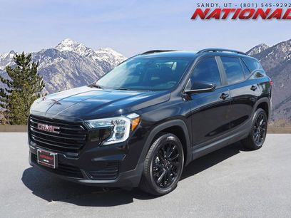 Used 2024 GMC Terrain SLE w/ Elevation Edition