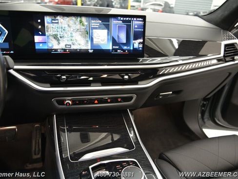 Used 2023 BMW X7 M60i w/ Climate Comfort Package AWD/4WD image 38