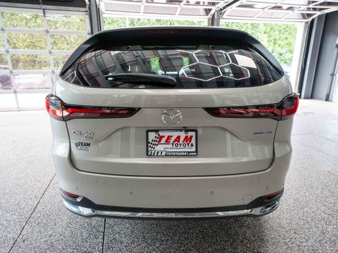Used 2024 MAZDA CX-90 Plug-In Hybrid w/ Premium Plus AWD/4WD image 3