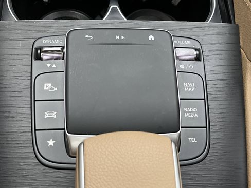 Certified 2024 Mercedes-Benz GLS 450 4MATIC image 43