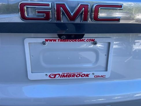 Used 2021 GMC Yukon Denali w/ Denali Ultimate Package AWD/4WD image 16