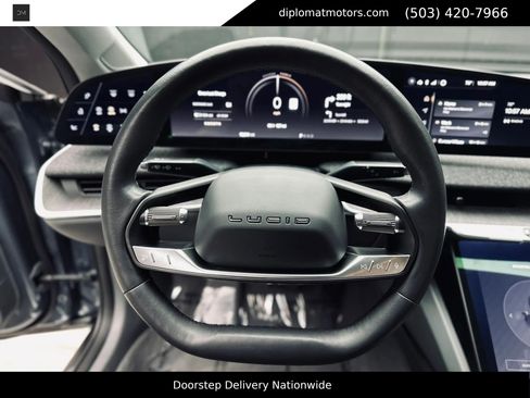 Used 2025 Lucid Air Pure RWD image 27