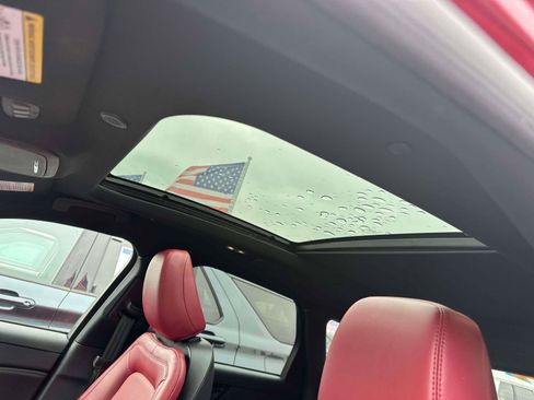 Used 2023 Lincoln Corsair Reserve w/ Equipment Group 201A image 18