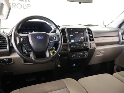 Used 2019 Ford F250 XL w/ STX Appearance Package AWD/4WD image 2
