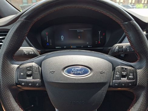 Used 2024 Ford Escape ST-Line AWD/4WD image 18