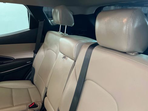 Used 2017 Hyundai Santa Fe Sport image 21