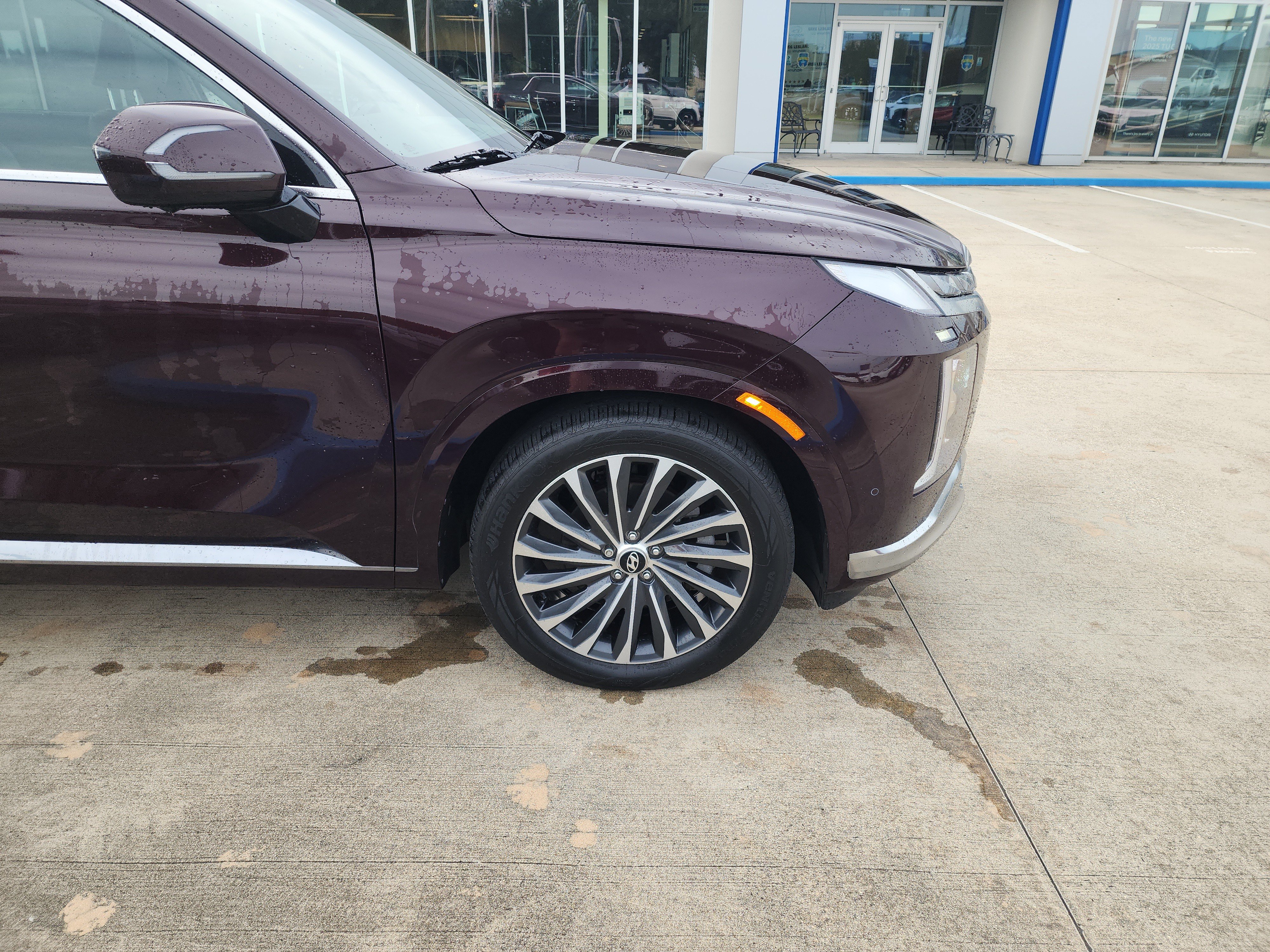 Used 2023 Hyundai Palisade Calligraphy FWD image 9
