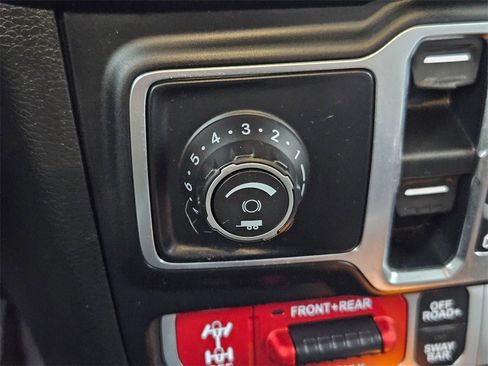 Used 2020 Jeep Gladiator Rubicon image 28