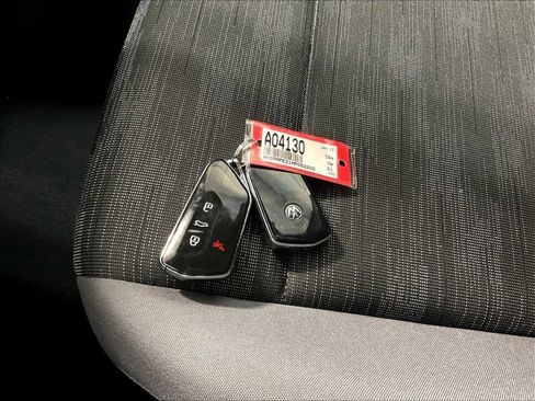 Used 2021 Volkswagen ID.4 Pro w/ ID.4 Protection Package image 28