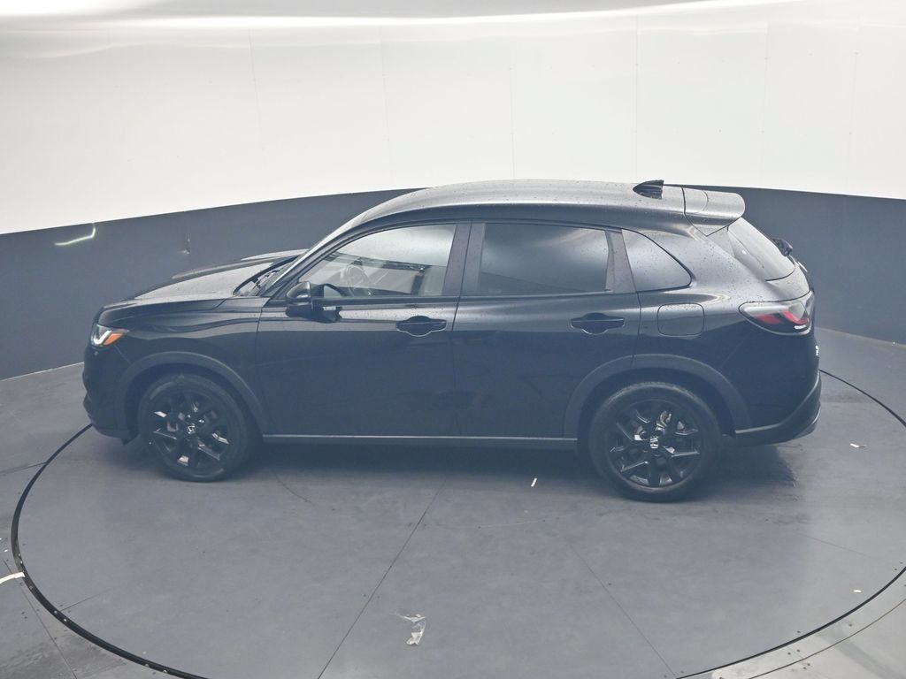 Used 2025 Honda HR-V Sport image 23