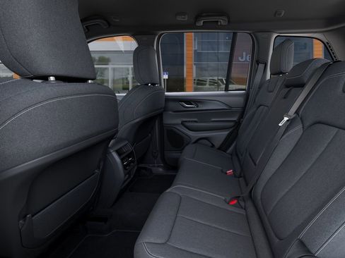 New 2026 Jeep Grand Cherokee Laredo AWD/4WD image 23