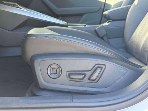Used 2023 Audi A3 2.0T Premium image 8