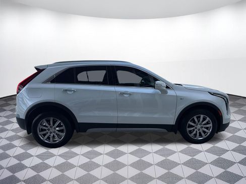 Used 2022 Cadillac XT4 Premium Luxury w/ Driver Awareness Package FWD image 8