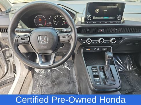 Used 2023 Honda CR-V EX image 15
