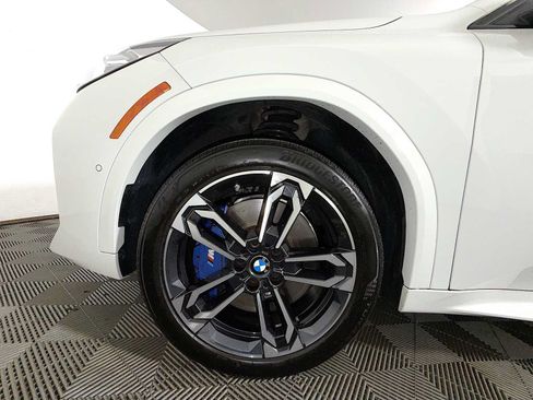 Used 2026 BMW X2 xDrive28i w/ M Sport Package AWD/4WD image 8