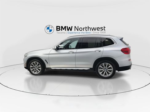 Used 2019 BMW X3 xDrive30i w/ Driving Assistance Package image 11