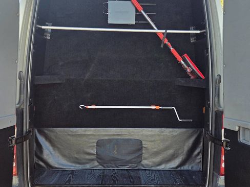 Used 2016 Mercedes-Benz Sprinter 2500 image 8