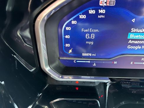 Used 2024 Chevrolet Silverado 2500 LT image 29