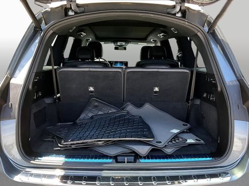 Certified 2023 Mercedes-Benz GLS 450 4MATIC image 38