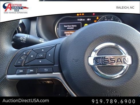 Used 2020 Nissan Kicks SV image 21