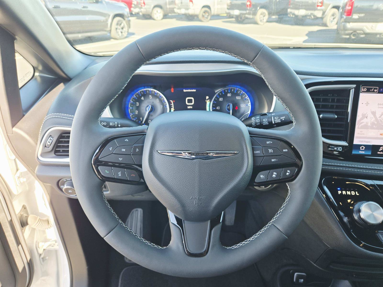 Used 2024 Chrysler Pacifica Touring-L w/ S Appearance Package FWD image 22