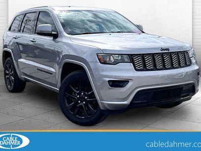 Used 2019 Jeep Grand Cherokee Altitude