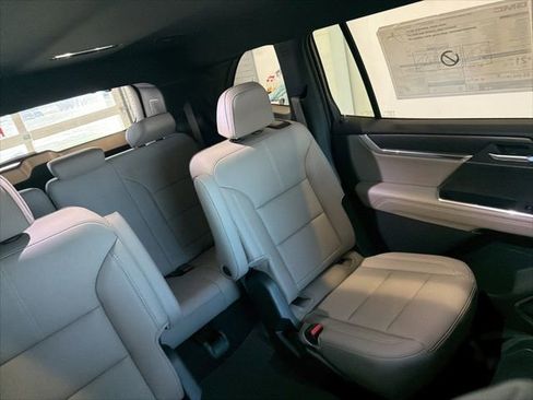 New 2026 GMC Acadia Elevation w/ Elevation Premium Package image 32