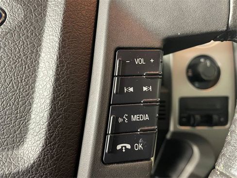 Used 2014 Ford F150 XLT w/ Equipment Group 302A Luxury image 10