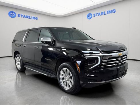 Certified 2025 Chevrolet Suburban Premier image 14