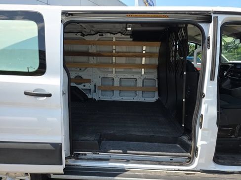Used 2025 Ford Transit 250 Low Roof w/ Exterior Upgrade Package RWD image 18