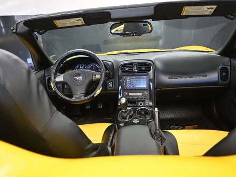 Used 2008 Chevrolet Corvette Convertible w/ Preferred Equipment Group image 23