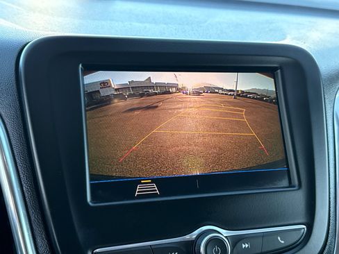 Used 2020 Chevrolet Equinox LT AWD/4WD image 26
