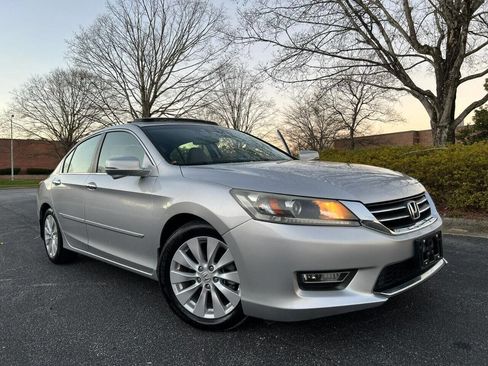 Used 2013 Honda Accord EX-L image 3
