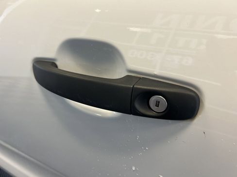 Used 2021 Ford Ranger XL w/ Equipment Group 101A High image 8