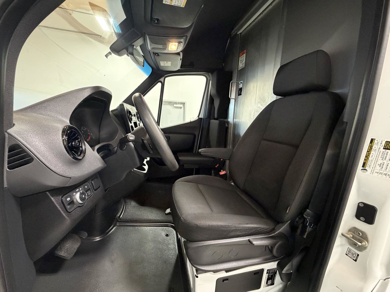 Used 2020 Mercedes-Benz Sprinter 2500 w/ Driver Convenience Package image 12