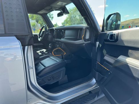 Used 2022 Ford Bronco Badlands AWD/4WD image 11