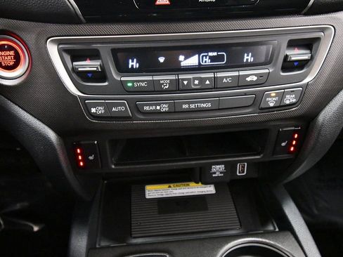 Certified 2023 Honda Passport TrailSport image 26