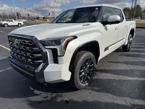 New 2026 Toyota Tundra Platinum image 6